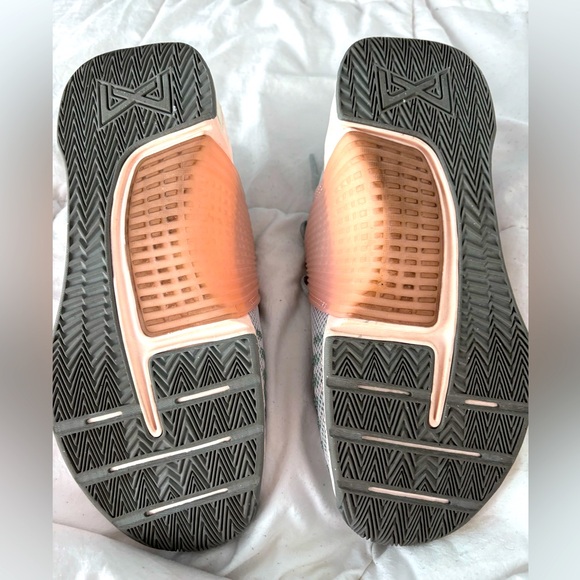 Nike Metcon 9 Easy on’s Women’s Size 8 - Picture 8 of 9